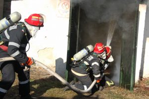 Reading fire with Vatra Dornei’s firefighters