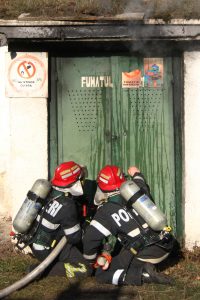 Reading fire with Vatra Dornei’s firefighters